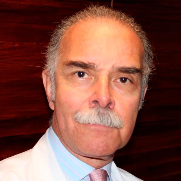 Dr. Guillermo Campos