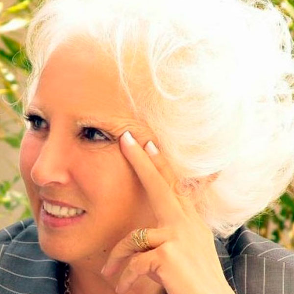 Sra. SUSANA RINALDI